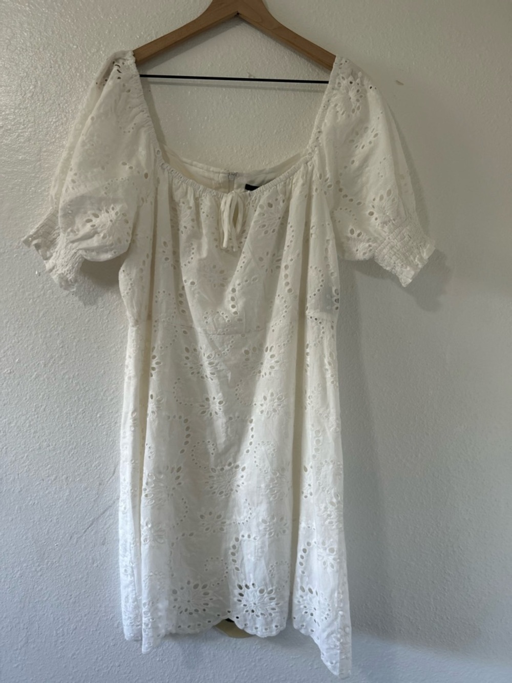 7 for all mankind white eyelet dress size XL - Picture 3 of 8